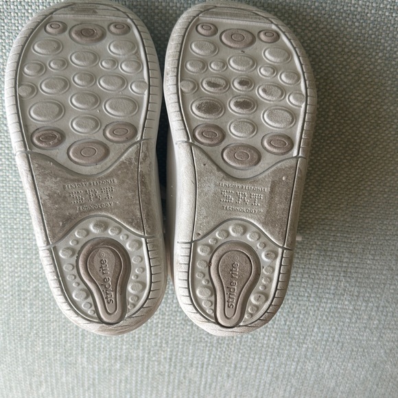 Stride Rite Elliot Shoe - Picture 7 of 8
